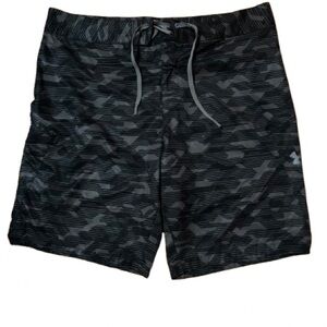 Under Armour Loose HEATGEAR Men's Black Printed Board Shorts Size 38